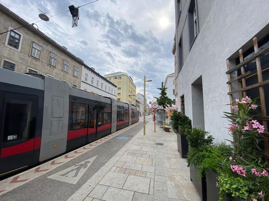 Magic Vienna Balcony Apartment المظهر الخارجي الصورة